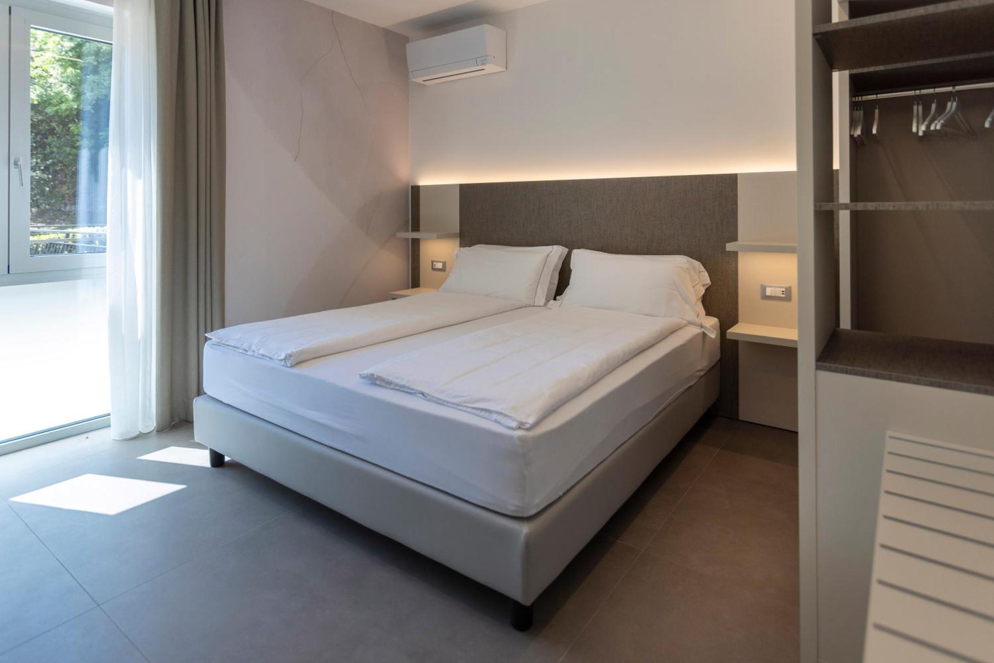 Hotel Livia Гарньяно Номер фото
